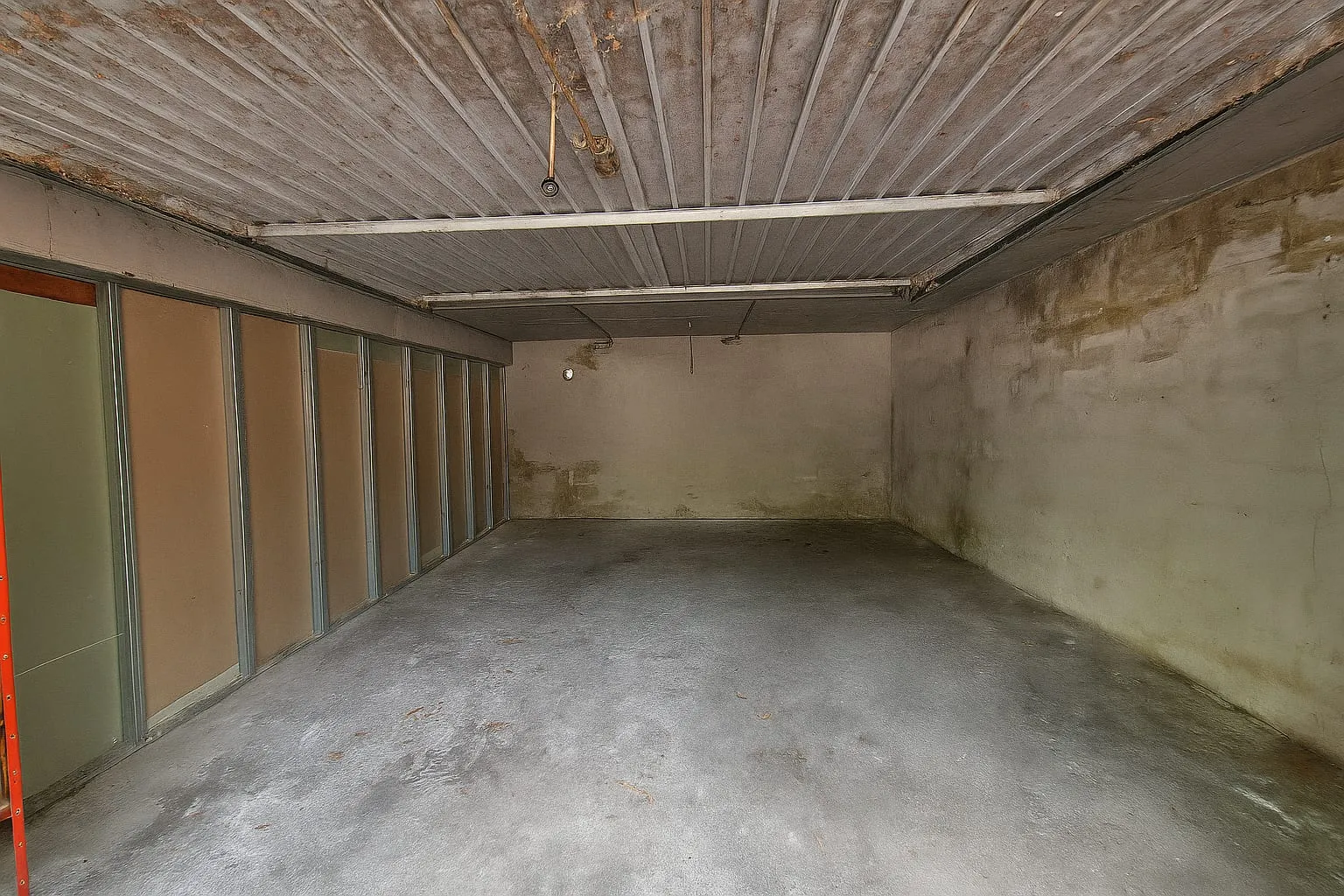 große Garage