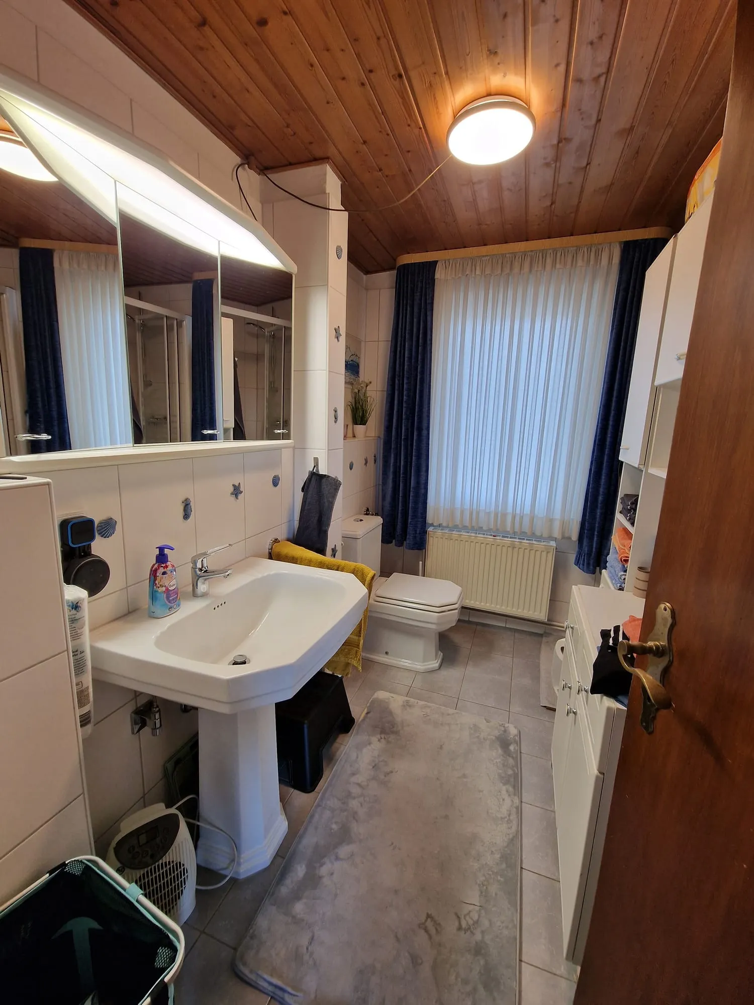 Badezimmer 1.OG